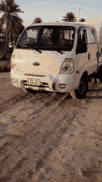 سلام عليكم سيارة كية مسكر طرمبة مديل 2009 رقم بغداد سنوية 2030 مكان المعامل حسينية رقم هاتف *********** سيارة نضيفة مكفولة كفالة عامة
