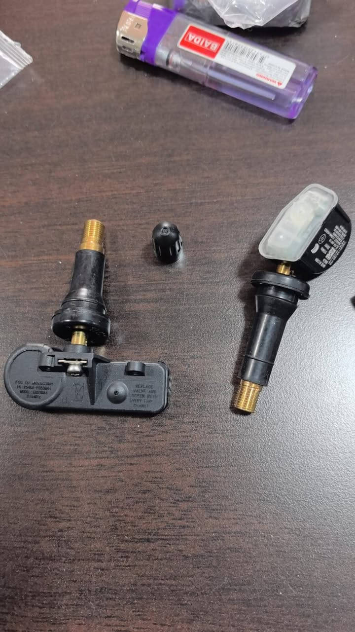 حساسات فورد شامل لفك وتركيب وبرمجة 
15
0790084864


**إذا كنت صاحب هذا الإعلان وتريد حذفه لأي سبب، رجاءا أرسل رسالة إلى الدعم الفني**