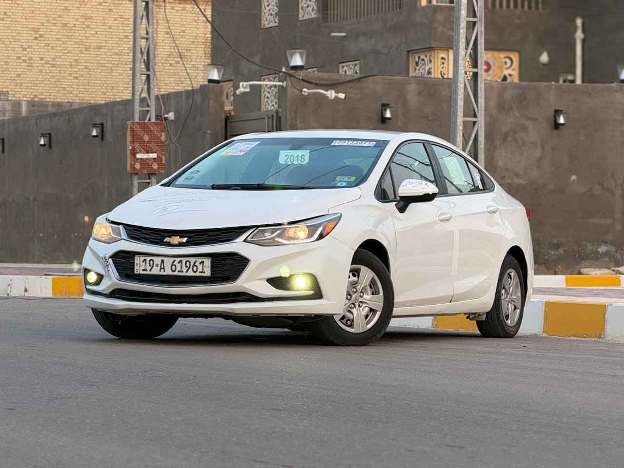 سلام عليكم 
اللبيع أو مراوس 
شوفرليت كروز موديل 2018 رقم كربلاء حره تحويل مباشر سنويه الغايه 2027 
وارد امريكي ضررها جاملغ وبنيد تبديل وسونار معا المنشور 

مواصفات الكروز المعروفة 
سياره جاهزه وجديده الاخير 
كير محرك تبريد تخم تاير حداديه جاهزه الاخير 

# مكان - سياره - ناصريه 
السعر 88 وبيه مجال 
الاستفسار أكثر ***********
