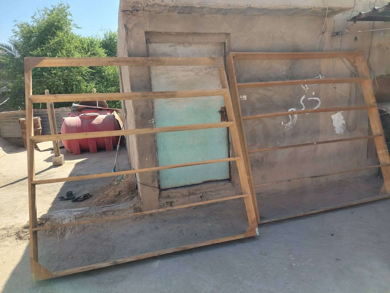 رفوف خشب للبيع


**إذا كنت صاحب هذا الإعلان وتريد حذفه لأي سبب، رجاءا أرسل رسالة إلى الدعم الفني**