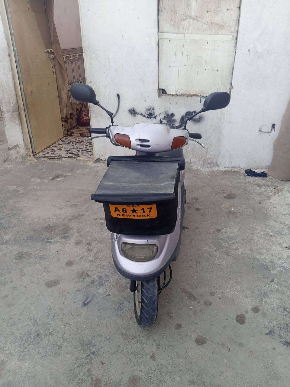 دراجه منغولي 2003 العنوان كربلاء حي الغدير دراجه كل شيء شغال محرك بلادي والشراي يتصلمالسعر السعر 400 وبيها مجال والشراي يتصل على الرقم***********
