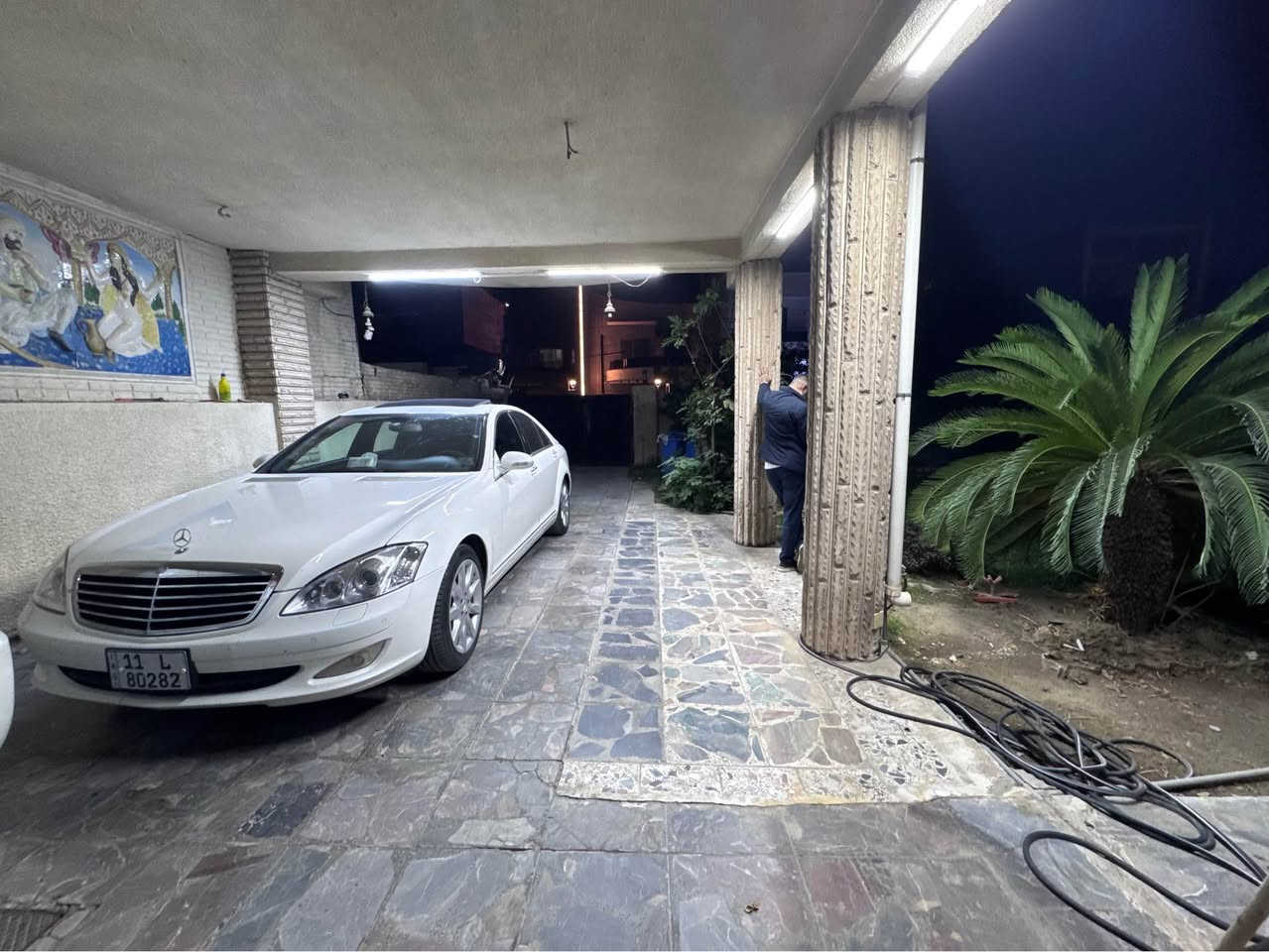 مارسيدس وارد يابان مكفوله وجديده جداً موديل 2006 باسمي رقم بغداد للبيع وللاستفسار الاتصال عبر الرقم *********** ناصرية, ذي قار
