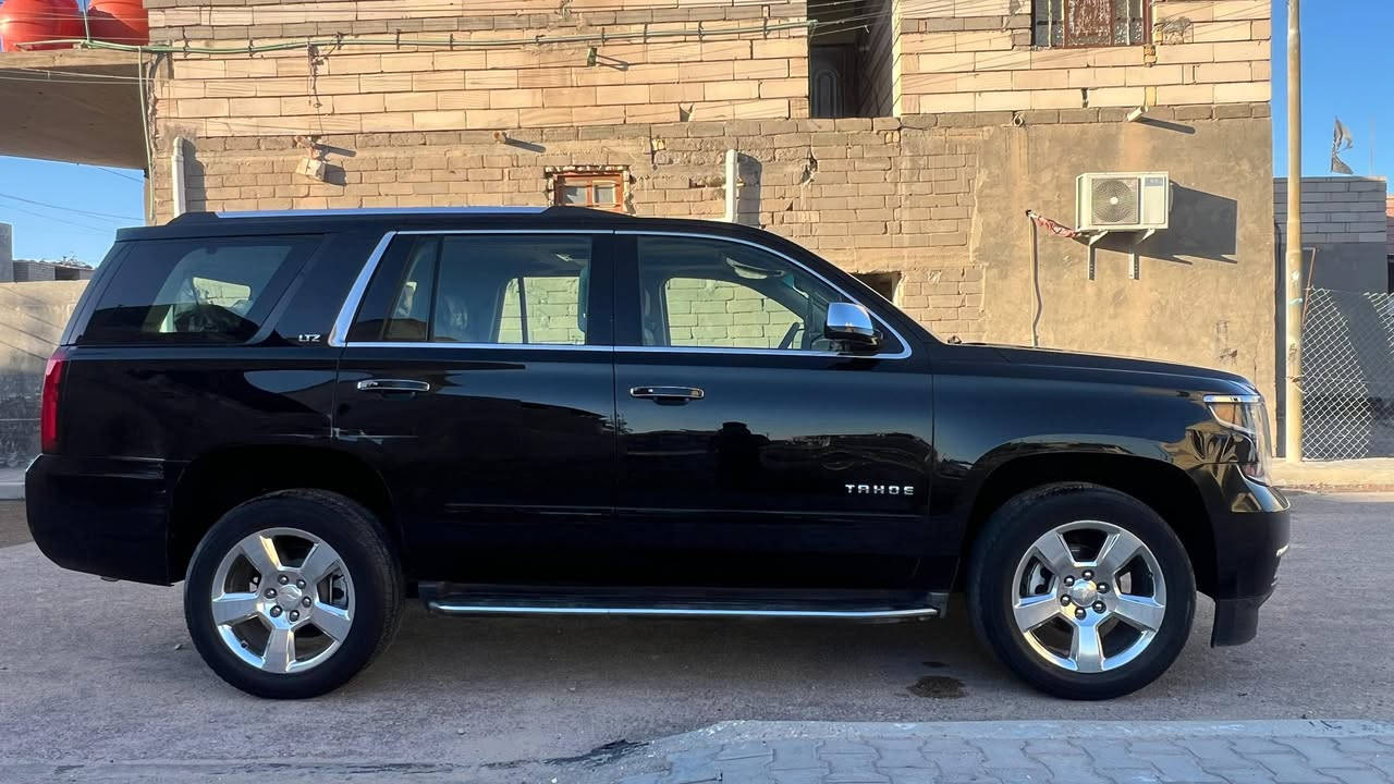 تاهو خليجي LTZ 2017

‼️ملاحضة :بيها بارد بلبيبان والجاملغات وهاي الطخة ما مصلحة 

السعر (315) وبيها مجال قليل 

معروفه اعلى فئه بالتاهو مواصفات البريمير .. اقره المنشور خليجي بإسمي 
السيارة ماشية  ( 90الف فقط شرط ) جديده جدا وضع الشركه
رقم بصرة الجديد بأسمي سنويه + هزه جديده ...
 مكفوله من الصبغ 
ارضيه مغلف جلد كامل مع القلاب
سبير منازل 
فول مواصفات ١/١
٨سلندر 5300 المرغوب كارتون عله وضع الشركه
سلايد(فتحة قمارة)
ثلاجه 
منفذ كهرباء 220
كراسي جلد اصلي
كراسي 7 كهرباء
كراسي هزار(عند اقتراب السيارة من اي شي)
كراسي خزن(ميموري)
كراسي(تدفئة+تبريد) الاماميه + الخلفيه
تبريد خلفي شاشة
شحن الهاتف لاسلكياً
رادار 4 جهات تحذير افتراب
سائق آلي
كروس سرعة
داتا شو DATA SHOW تحذير صوت وفلاش
فول تحكم استيرن(جهتين امامي+جهتين خلفي)
استيرن كهرباء
استيرن تدفئة
شاشة عرض الاعطال
صندوك كهرباء(شفط)
نظام السير على الخط
دبل كير(عادي+اوتوماتيك)
دبل حساس(امامي+خلفي)
نظام تحكم بمستوى الضوء الداخلي
مانع تزحلق
پدل كهرباء(تحكم كهربائي بالبريك والبانزين)
نظام فتح الابواب لاسلكياً
فور ويل
شاشة امامية كبيرة اصلية
شاشة خلفية DVD اصلي 
كامرة خلفية 
تشغيل عن بعد
قاصة سرية
اشارة بالمري
مري كهرباء(شفط)
لايت عدسة زنون
لد امامي
سستم_صوت من BOSS 
موصفات اكو بعد بيها مواصفات و LTZ معروفه هيه اعلى فئة 2017 
مكان السياره/ البصرة قضاء المدينة  
للاستفسار***********  موجود واتساب اتصال
