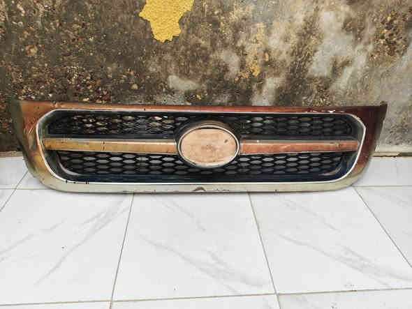 السلام عليكم جنح  يرهم هايس هايكر جنبي  الجنح ب٥٠ الف
وشباك هايكر  ب٢٥ الف  مكاني البصره   هاتف ***********
