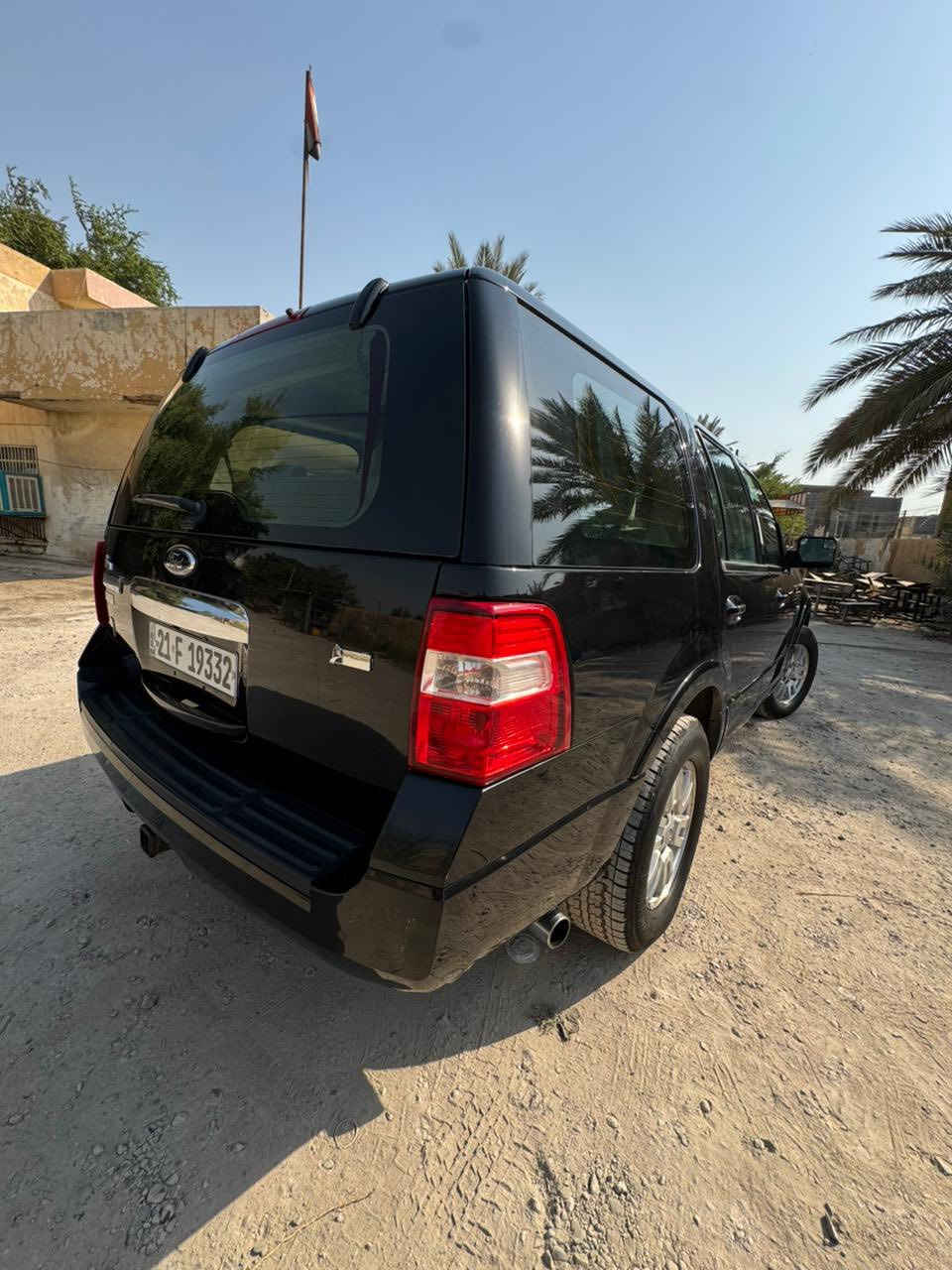 السلام عليكم
بيع او مراوس ( دورنكو ، لاريدو ) هيمي 

Ford expedition

فورد اكبسدشن 

2012 limited 

خليجي نيڤا فئه ليمتد فول مواصفات 

محرك 5400

المواصفات :

حساسات خلفي 

مري شفط

سلايد روف 

كشنات أمامي كهربائية 

تبريد 3 قطع

دواخل بيجي 

دواسات بانزين وبريك تنزل وتنرفع كهرباء 

كامره خلفيه دوسات

ويل كروم حجم 20

جامات الصف الثالث كهربائي 

صدر امامي خلفي جديد 

تخم تايرات جدد 

ادامه منضومه البانزين كلهة جديد 

—————————————

السياره كلش حلوه وما بيها اي نقص 
السعر 155 وبيه مجال 

رقم سليمانيه باسمي تحويل ثاني يوم

مكاني بغداد الشعب ***********

