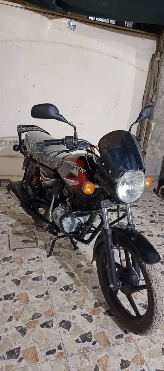 بوكسر موديل 22 اوراق كاملات للبيع سعر مليون و250 وبيه مجال للشراي موجود ع خاص او اتصل ***********
