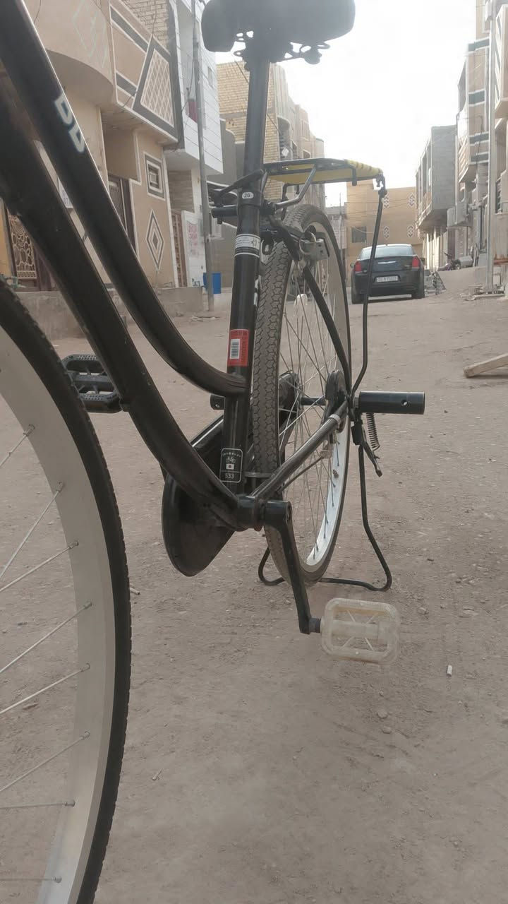 باسكلل للبيع مديل 2022متروس ختومات غراضه كامله لل مو شراي لا يراسني ويتعبني السعرر استفسار ع هاذا الرقم ***********.
