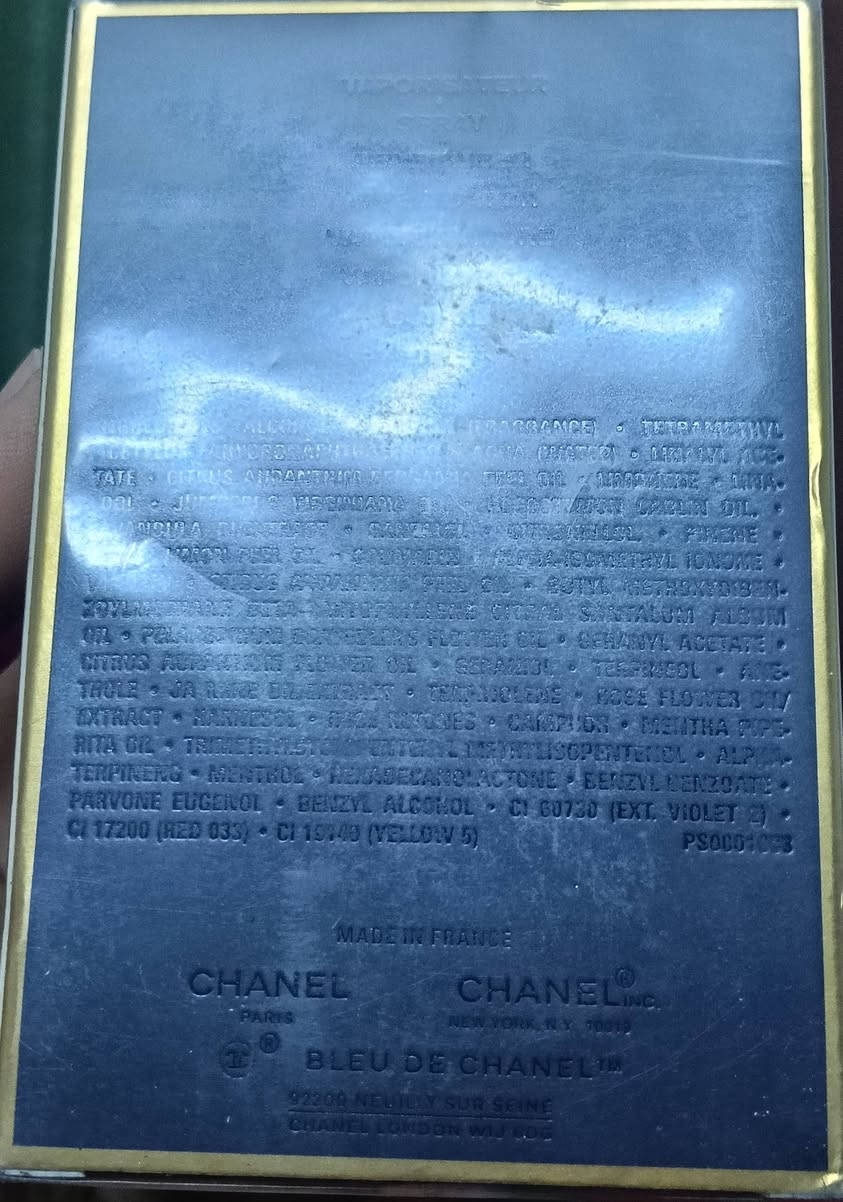 السلام عليكم عطر بلو دي شانيل ليكسكلوسيف اصلي للاستفسار ت ***********
