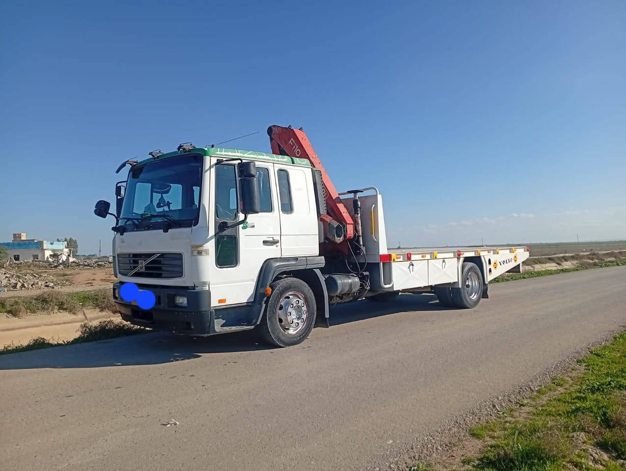 السلام عليكم
كرين للبيع  فالفو  2004
  رقم سليمانيه دولي شرط التحويل 
محرك 6 سلندر    8 برغي 
جهاز كرين 6 طن  فاسلي مخالف 
بودي ونج سحب سيارات 
السياره جاهزه للشغل مكفوله من كلشي 
العنوان كركوك قضاء الحويجه 
***********

***********
