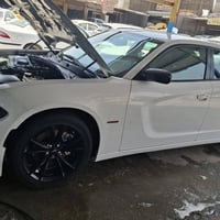 جارجر RT للبيع ٢٠١٧ ماشيه ١٠٥السعر ١٩٥ وبيه مجال سياره حلو الشراي بي خ...