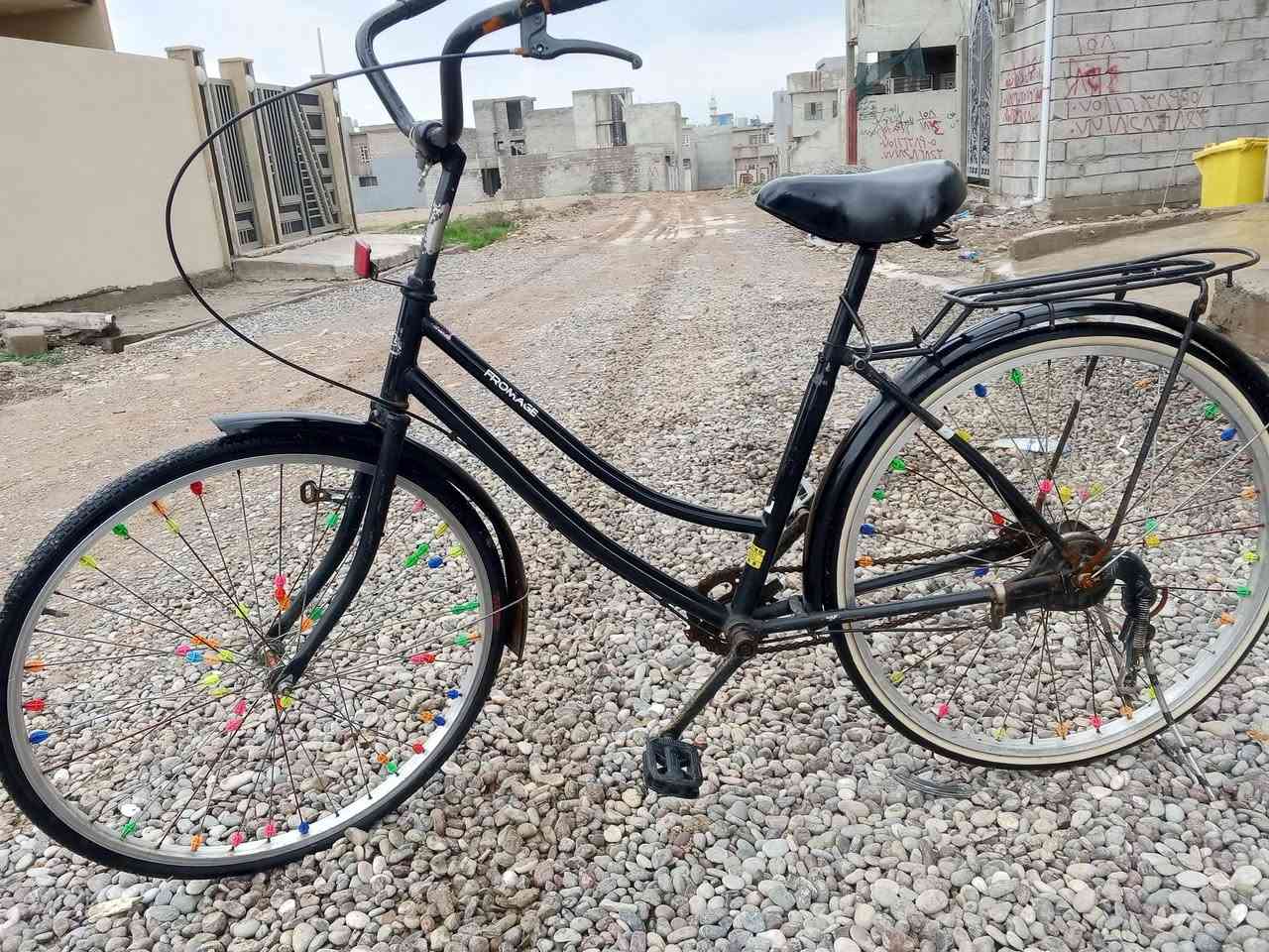 السلام عليكم
بايسكل عبدالحليم للبيع 
بايسكل نضيف 
حجم 26 
تايات نضاف
صطاب خلفي شغال 
سعر 60وبي مجال قليل 
ملاحظه.. غلاف مال زنجيل موجود


**إذا كنت صاحب هذا الإعلان وتريد حذفه لأي سبب، رجاءا أرسل رسالة إلى الدعم الفني**