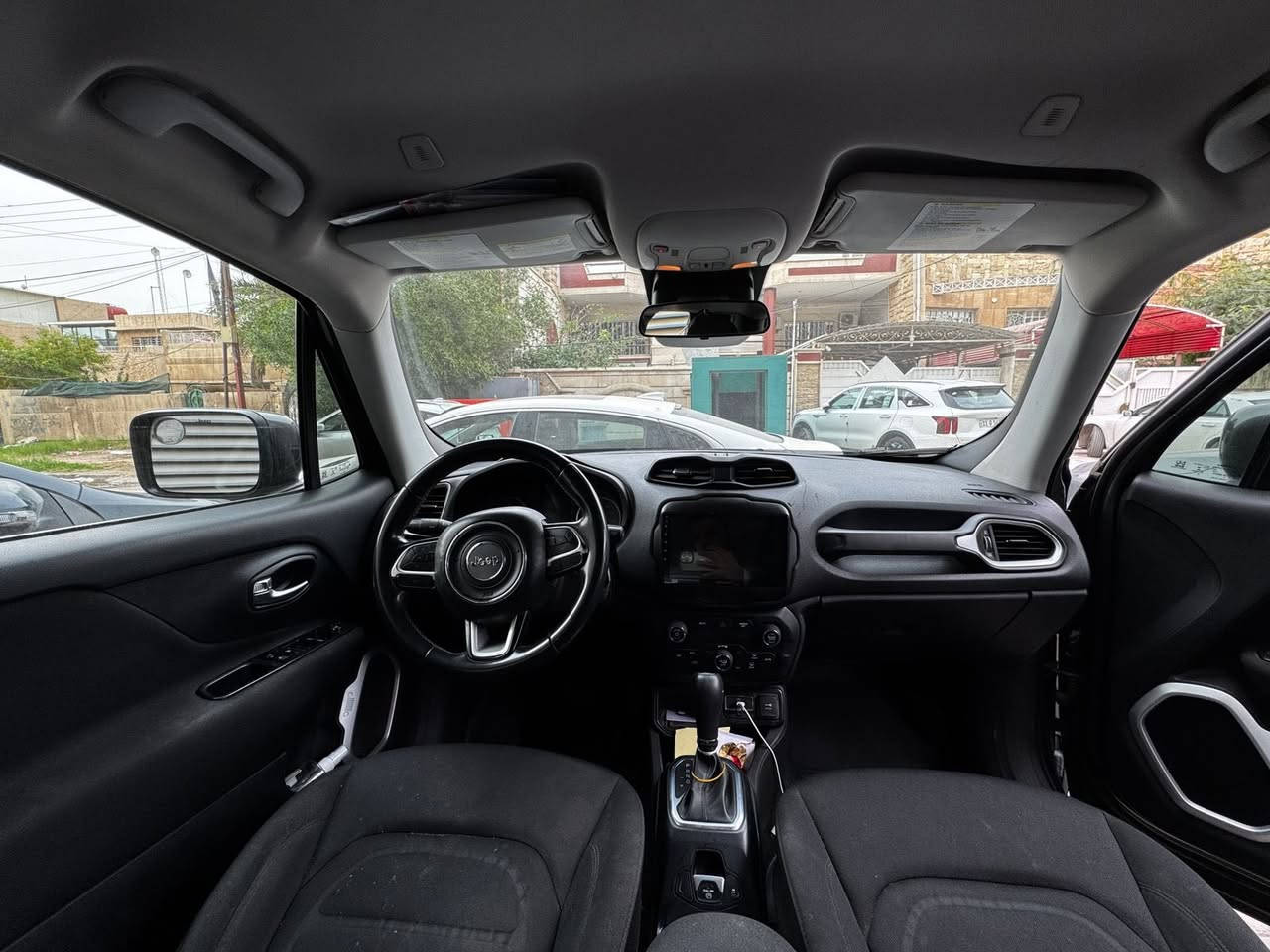 جيب رانچيد 2020
- رقم بغداد مشروع وطني 
- ماشية 55,000 mi 
- حادث امريكا مرفق بالصور جاملغ امامي ايسر 
- ايرباك ستيرن فقط من امريكا وراجع سستم 
- طخم تايرات جديد 
- شاشة كبيرة 
- هاند بريد كهربائي 
- اوتو هولد 
- تحكم ستيرن 
- محرك 2,400cc 
-  كير 8 نمر 
- مثبت سرعة 
- فول مواصفات عدا الفتحة 
السعر 143 وبي مجال بسيط
للتواصل الاتصال على الرقم ***********
