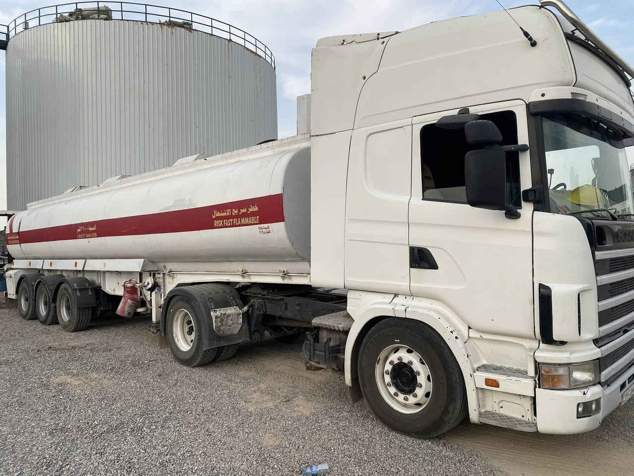 السلام عليكم
سكانيا للبيع 2003تك تاير سنويه وهزه وطوناج كله جديد بسمي وبيها بويلر السياره متعوب عليها ادامه كامله تواير جدد جاهزه ع الشغل السعر 235وبيهامجال قليل مكان السياره صلاح الدين قضاء الشرقاط ***********

***********
