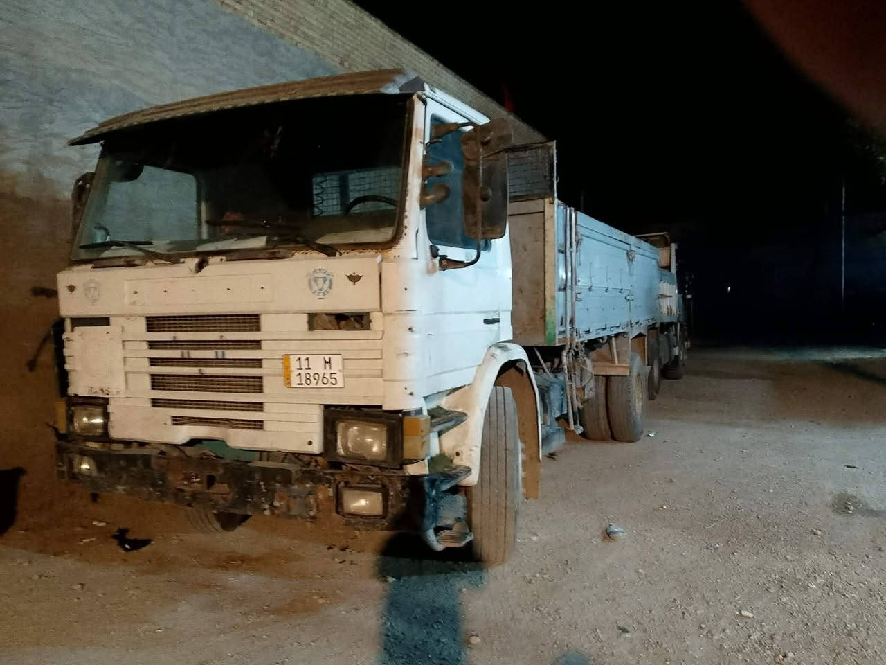 سكانيه للبيع موديل 92 رقم نكليزي بغداد
***********
