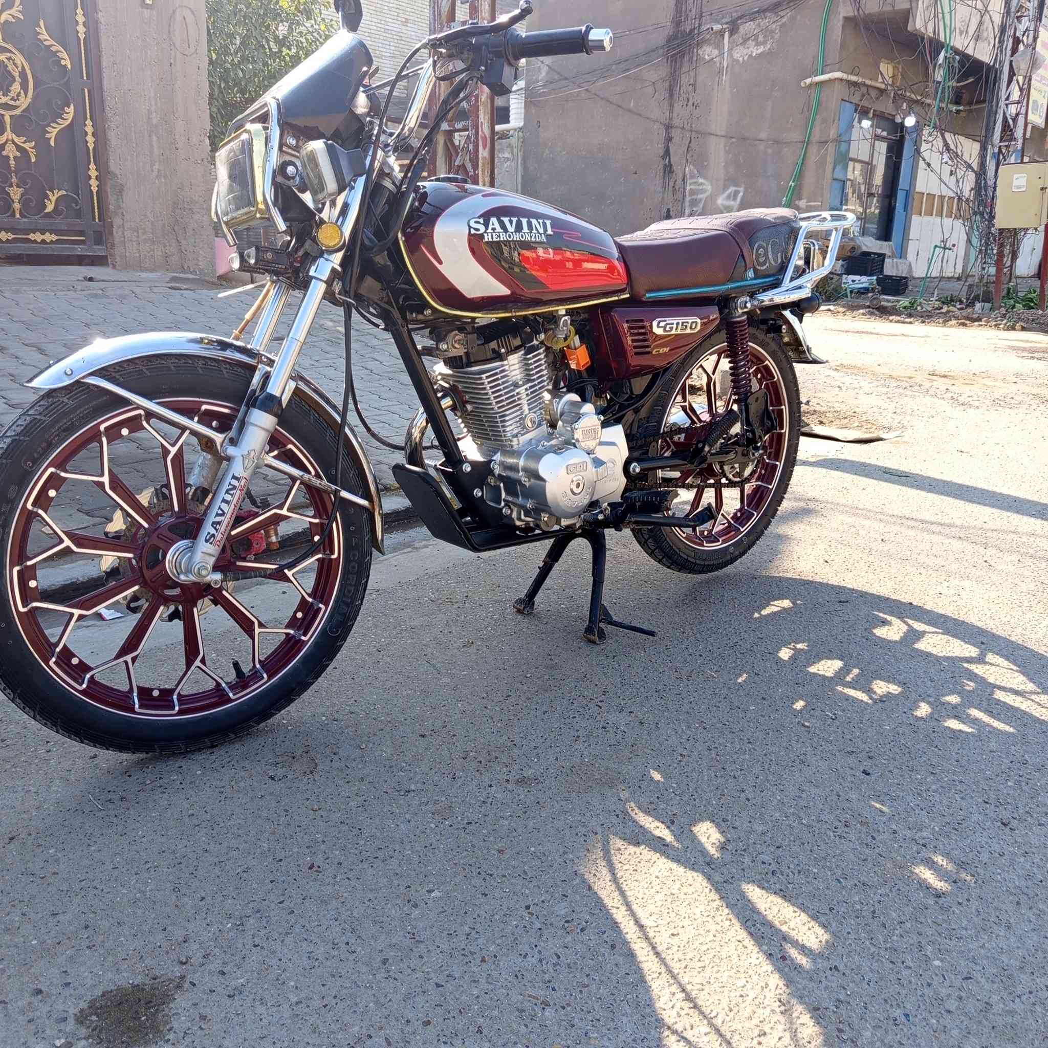 دراجة سيفان ايرانية موديل 2024 للبيع مكينته مامفتوحة بلادية احلى من الصور سعره 750 مكاني المحمودية
*********** واتساب
