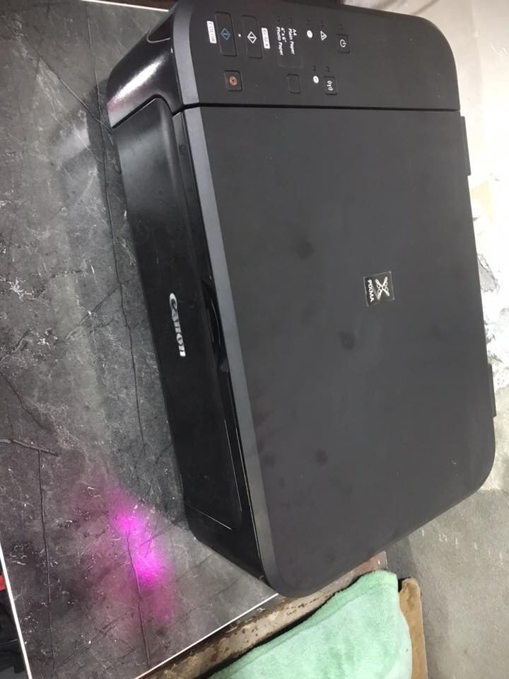 السلام عليكم طابعات للبيع مكان البصره الزبير
***********
