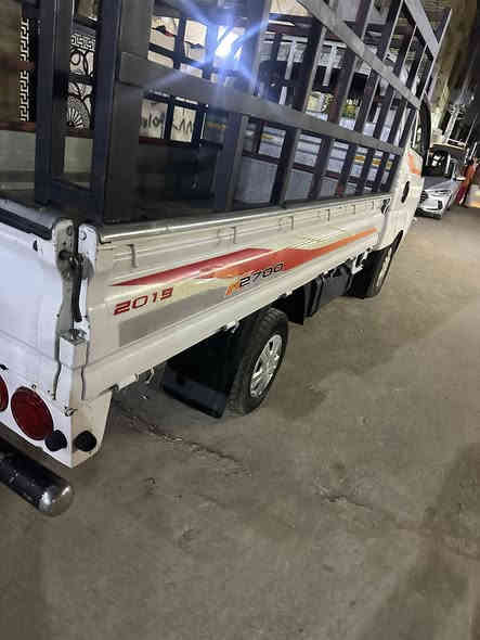 سلام عليكم كيه عموشه موديل ٢٠١٩باسمي جديده مابيه اي ضرر محرك ٢٧٠٠سياره تبريد تدفىه شغالات محرك خير من الله سياره جاهزه وكامله مكاني البياع  سعرها ١٢٠ رقم ***********
