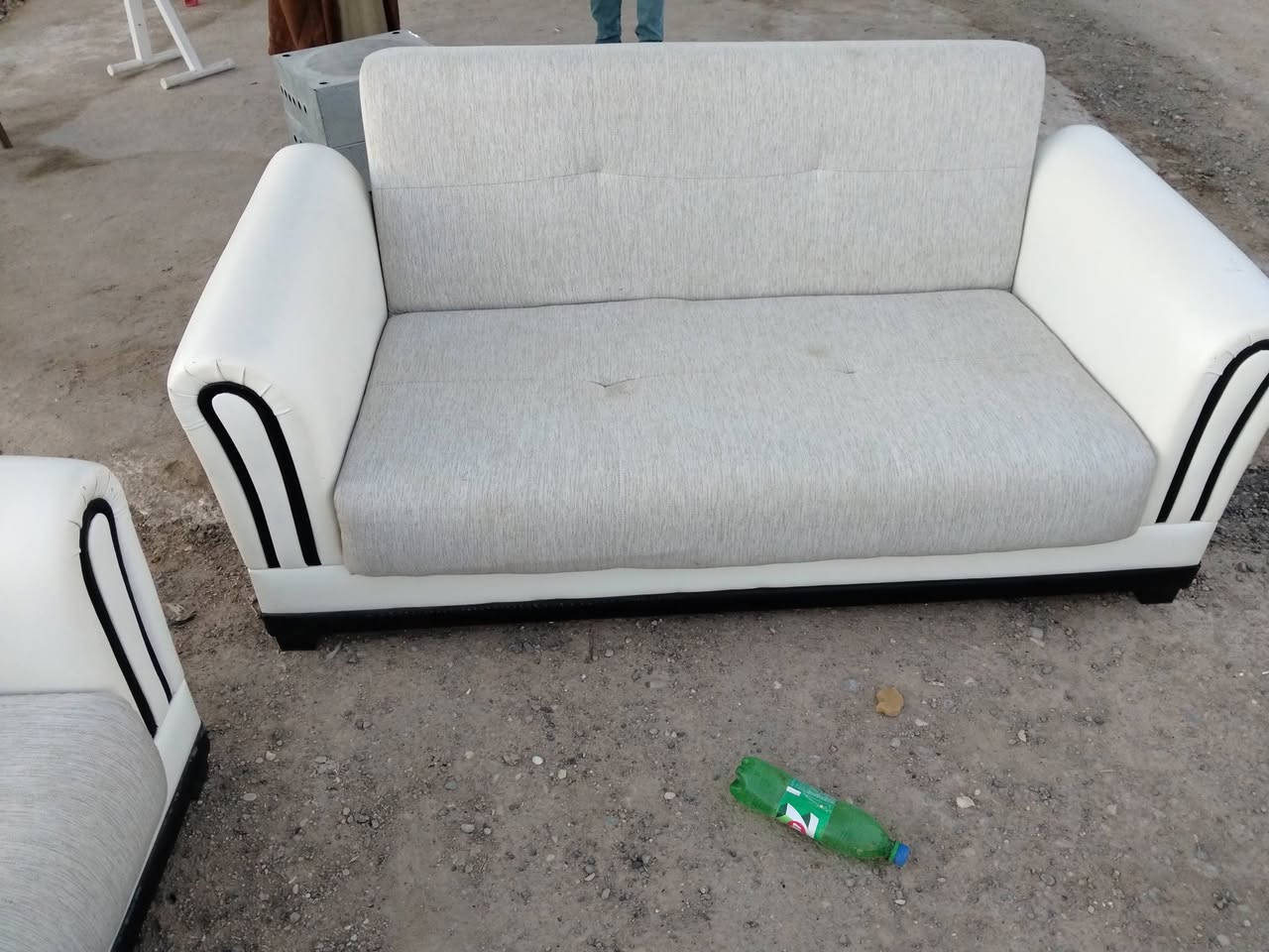 بركه محمد وال محمد 
توفر تخم تركي مخزن وسرير 14 مقعد تسگام درجى اولى 
للطلب والاستفسار الاتصال على الرقم 
*********** واتساب 
النعمانيه مثلث الكلابيين قرب سيطره الالبان القديمه
