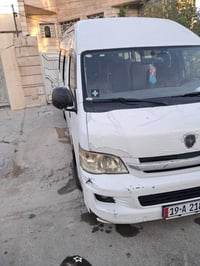 جنبي للبيع. السعر ١٤٠ وبيها مجال بسيط.  الرقم ٠٧٧١٠٠٠١١٨٧