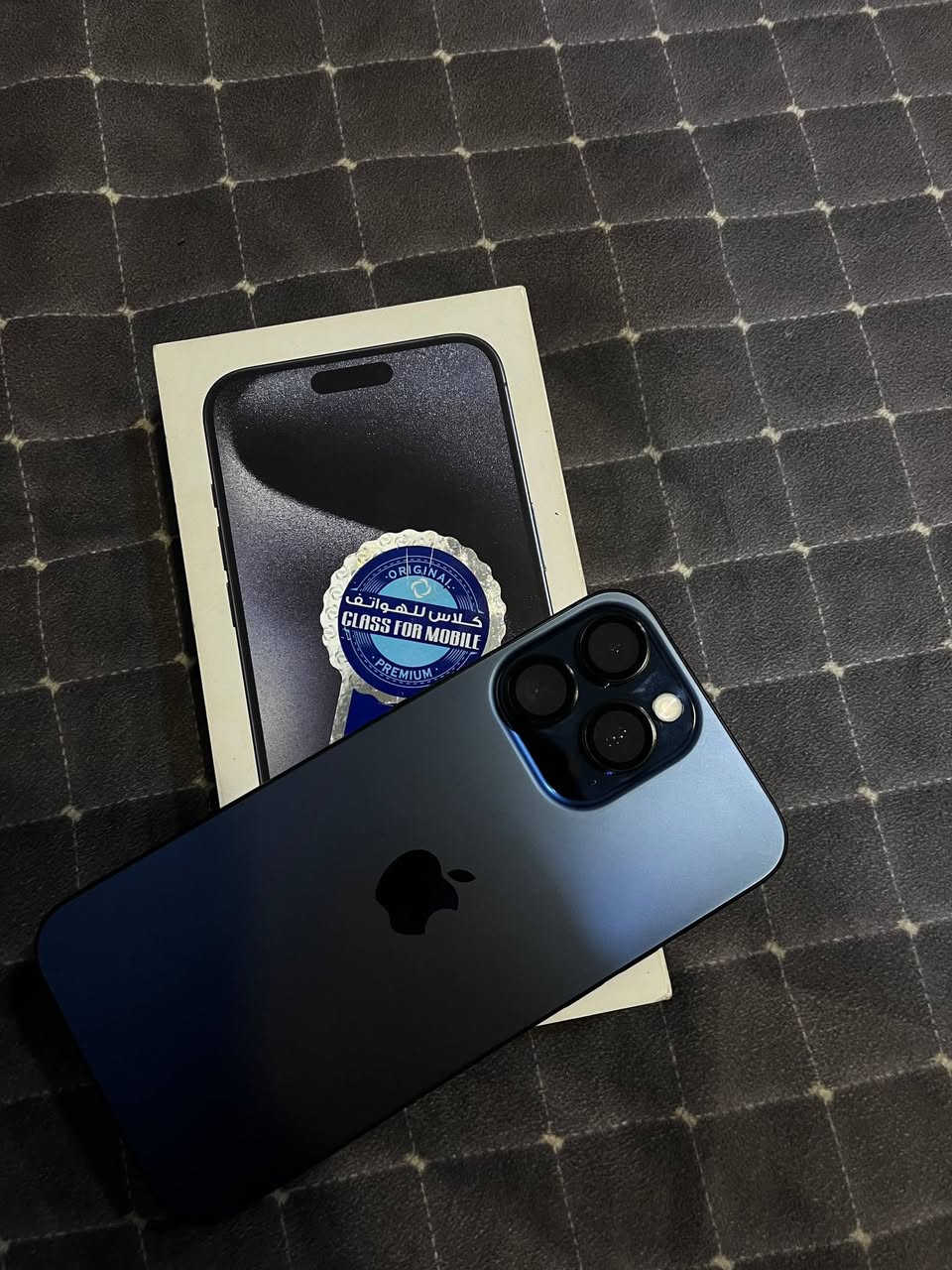 السلام عليكم ايفون 15 برو ماكس دبل شريحة بطاريه 88 ذاكره 256 لون نيلي كامل ملحقاته الاصلية مكفول مكاني النجف شارع الصب السعر 1090 
***********
