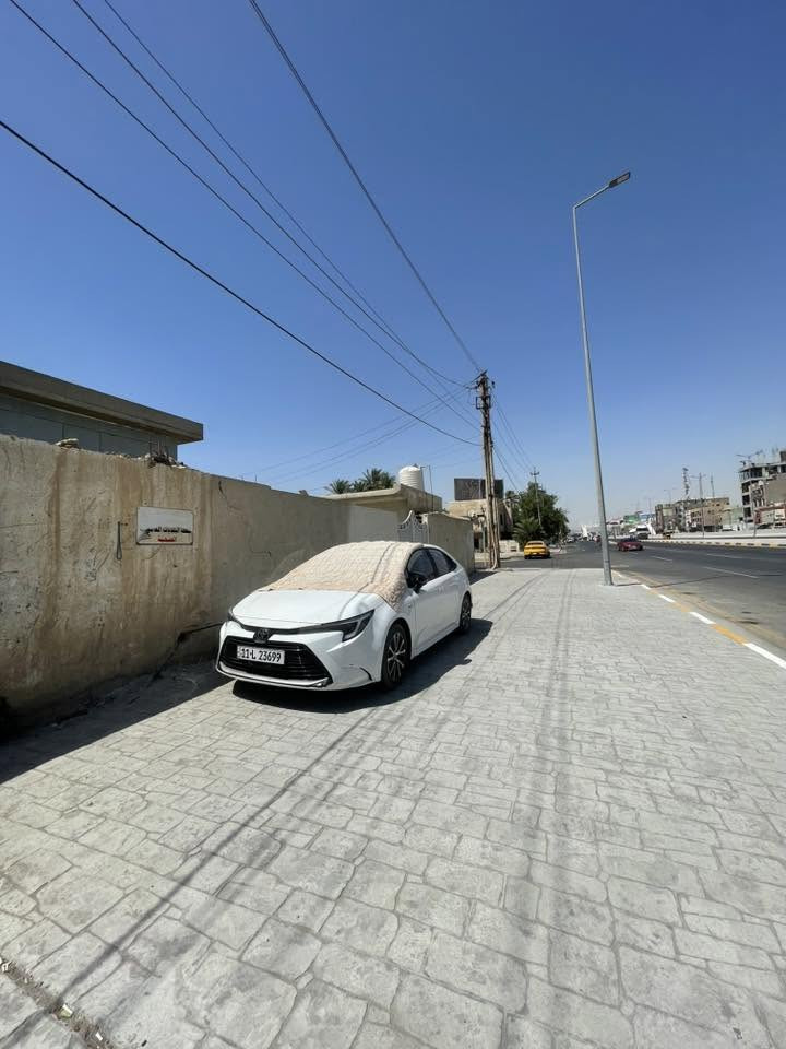 كورلا شكل امريكي مديل ٢٥

ماشيه ٢٠.٦٠٠

فول عدا الكشن 

ما بيها اي ضربه فقط دعاميه كسر 

155 بيها مجال سونر موجود 

***********

خابرني يجيك السونر
