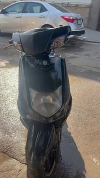 سكنس نثيه للبيع عليها تزويد بسيط  صالنصه حلزوني رياضي  قبق فلاوين رياض...