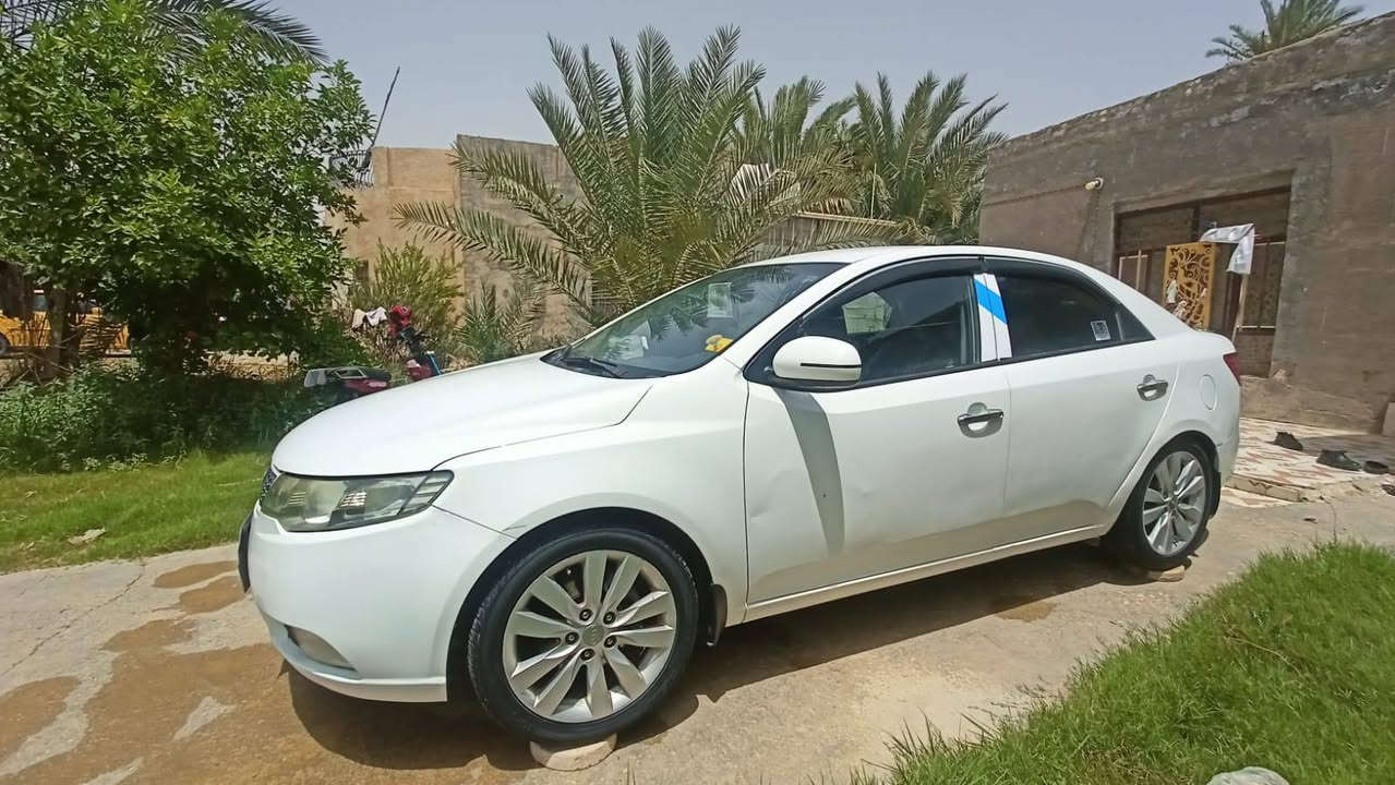 السلام عليكم سيراتو موديل 2012 وارد خليجي السياره بها قطعه ونص صبغ السياره خير من الله تبريد ثلج حداديه جديده سياره باسم كردي مضمون رقم اربيل الانتهاء 2027 سياره مكفوله من الضربه والشواصي واللغوض مواصفات السياره تحكمات السيرن تبريد لمس شفتات يشاير بالمري دوشمه عامه للسياره السياره جديده السعر 90 وبيها مجال حق الجيه الاستفسار***********
