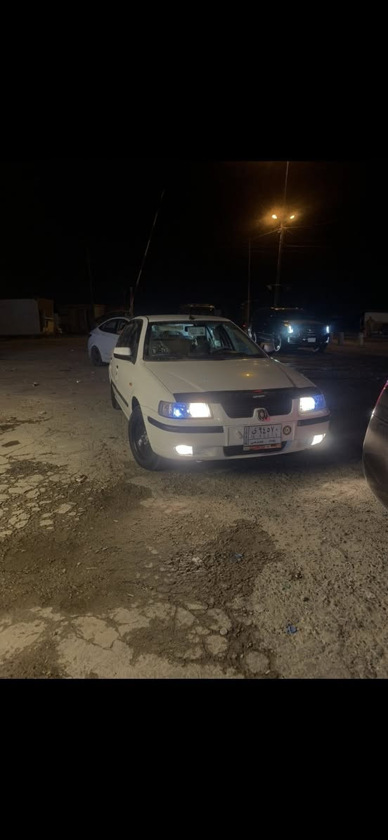 سلام عليكم سمند 2013كرستال ناطق
سياره نضيفه بيهة جاملغ تبديل نفس الون مؤسسه وبارداصبعين جاملغ خلفي  مكان السياره بغداد الحبيبيه بأسمي شرط التحويل 
السعر 52 وبيهة مجال حك الجيه 
***********
