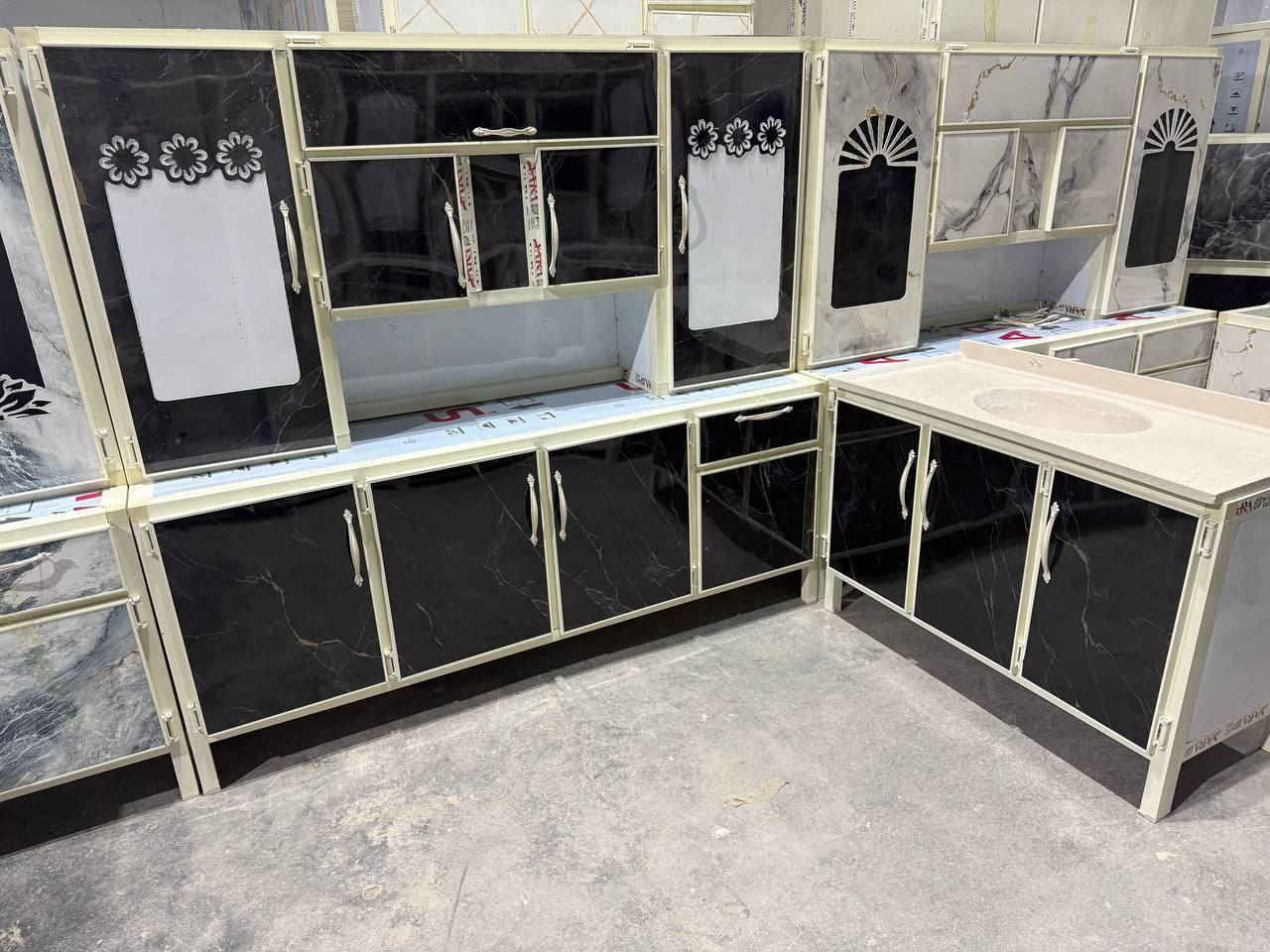 كاونتر وملحق قياس مترين وسنك متر و٢٠سم سعره ٣٠٠ الف
للحجز والاستفسار التواصل على الواتساب
***********
