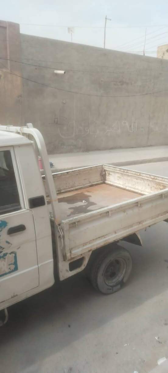 هونداي مديل 94 رقم الماني 
مكاني النجف 
السعر 18 وبيهه مجال قليل 
***********
