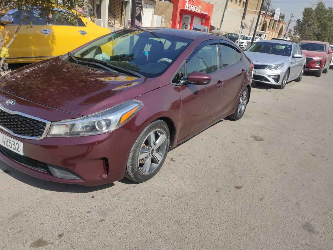 السلام عليكم
كيا فورتي موديل 2018 امريكي
رقم بغداد بأسمنه
مكينه 2000 دوش 
كير ايتي
مواصفاتها شاشه تحكمات ويل كب
حادثها شخوط بل اصفاح ومصبوغه حزام بدون دواخل
قماره تكم لغود شواصي مكفولات
مكانها كربلاء 
السعر 107 وبيها مجال للأستفار 
***********
