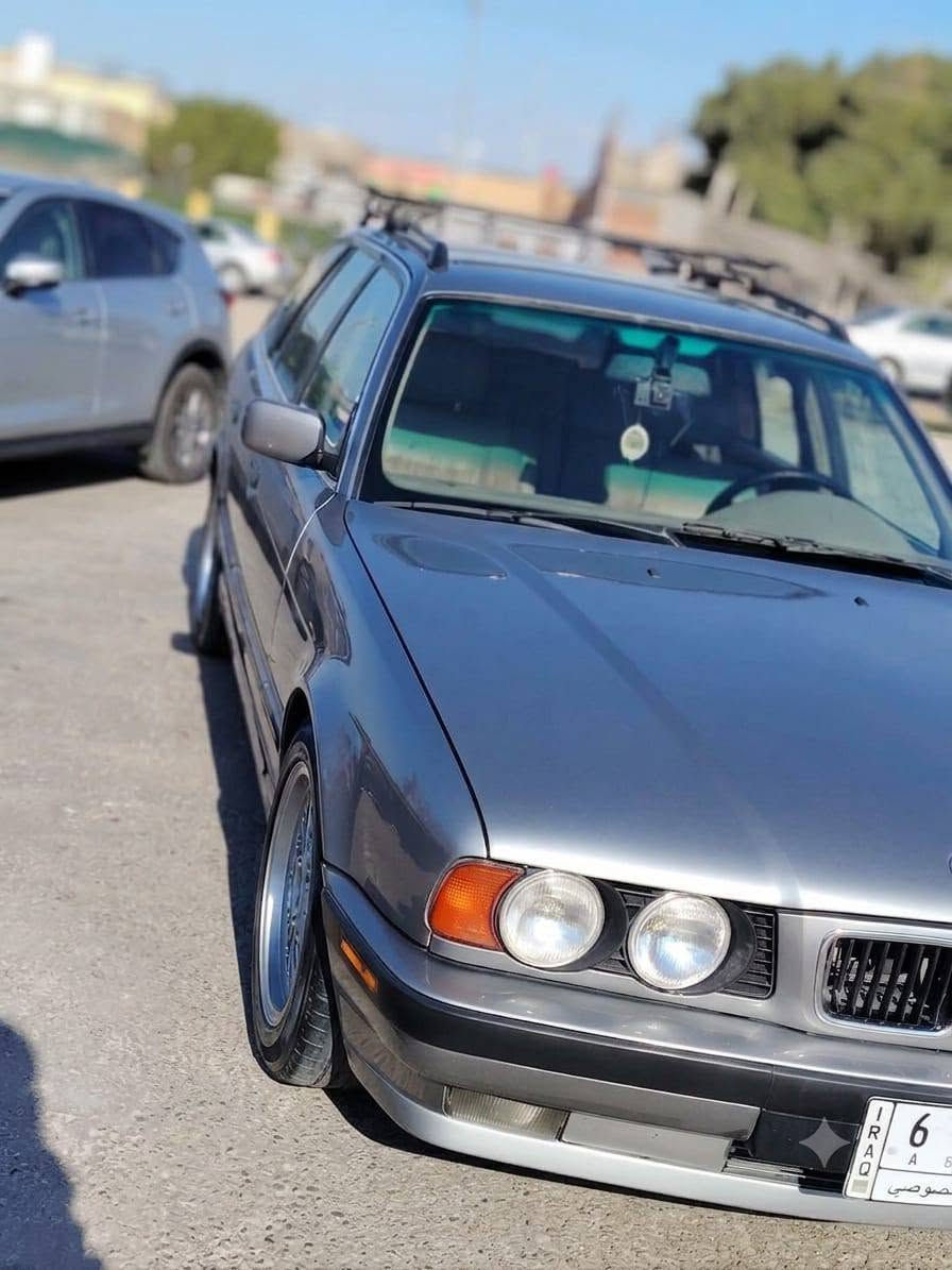 مكلف بل نشر بي ام دبليو ستيشن
رقم انكليزي ب اسمي تبريد جديد حداديه نضيفة ادامة منضومة الماي والبنازين تايرات جدد مكانهه نجف

سعر 85 وبيها مجال
 واتساب ***********

