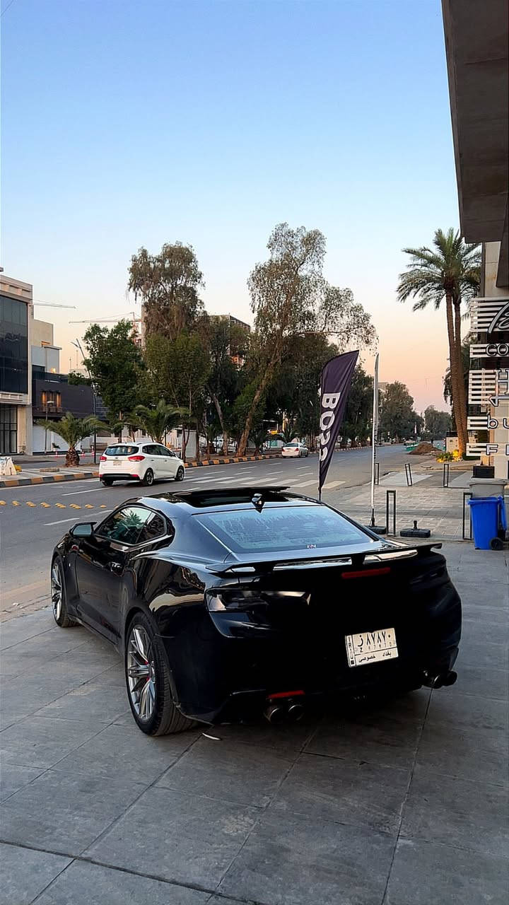 شونكم حبايب 
للبيع فقط 
كمارو 2ss
2017 
بدون ايرباك 
مواصفات دجتل شاشه جبيره 
فتحه 
كشن كهرباء ومواصفات البقيه معروفه 
حادث جاملغ خلفي 
وجاملغ امامي صبغ
 والجنطه شي كلش بسيط
بدون اي دواخل شرط الفحص 
مكينه وگير ممفتوحات 
بيه شوته afe مفتوحه 
واير بلك mzd
ولف حماوه مشميتو 
داون بايب +دبل اكس بايب 
گزوز كورسا 
بك لايت سموك وبعد هواي امور 
ماشيه 63 الف ميل 
جاهزه للاخير 
صدر امامي كله جديد وعل فحص 
تخم تاير جديد 
مكينه گير اكسل كهربائيات تبريد كلهن اي مشاكل مابيهن 
رقم بغداد شبه مميز وتحويل مباشر 
مكاني بغداد المنصور ممتواجد ماسنجر
السعر 157 وبيه مجال  
*********** واتساب
