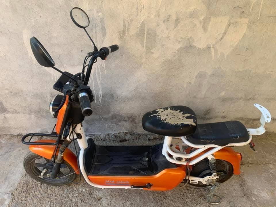 سلام عليكم دراجه شحن للبيع  بطاريات كلها شغاله سعرها مناسب 175 او بيها مجال بعقوبه تقاطع الامام عبدالله ابن علي  ***********
