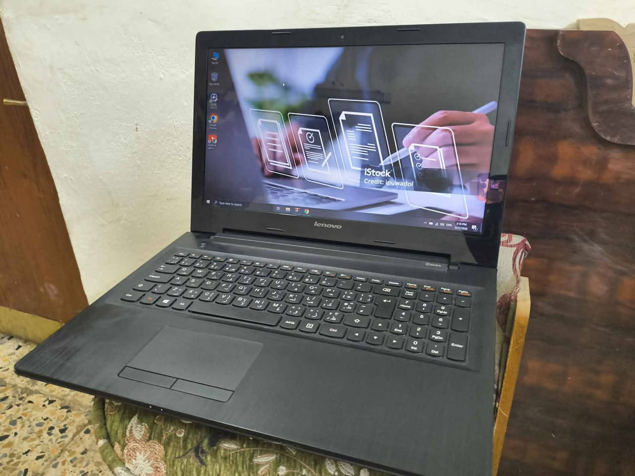 لابتوب لينوفو سلم 
معالج Amd E-7
رام 6 كيكا DDR3
هارد 320 كيكا hdd
كارت شاشة خارجي Amd R2  واحد كيكا 
شاشة حجم 15.6 سلم حديث فول HD
بطارية ممتازة حدود ساعتين 
لابتوب نظافة عالية جدا جدا واداء سلس وسريع 
السعر120
مكاني بغداد الاعظمية بغداد, العراق


**إذا كنت صاحب هذا الإعلان وتريد حذفه لأي سبب، رجاءا أرسل رسالة إلى الدعم الفني**