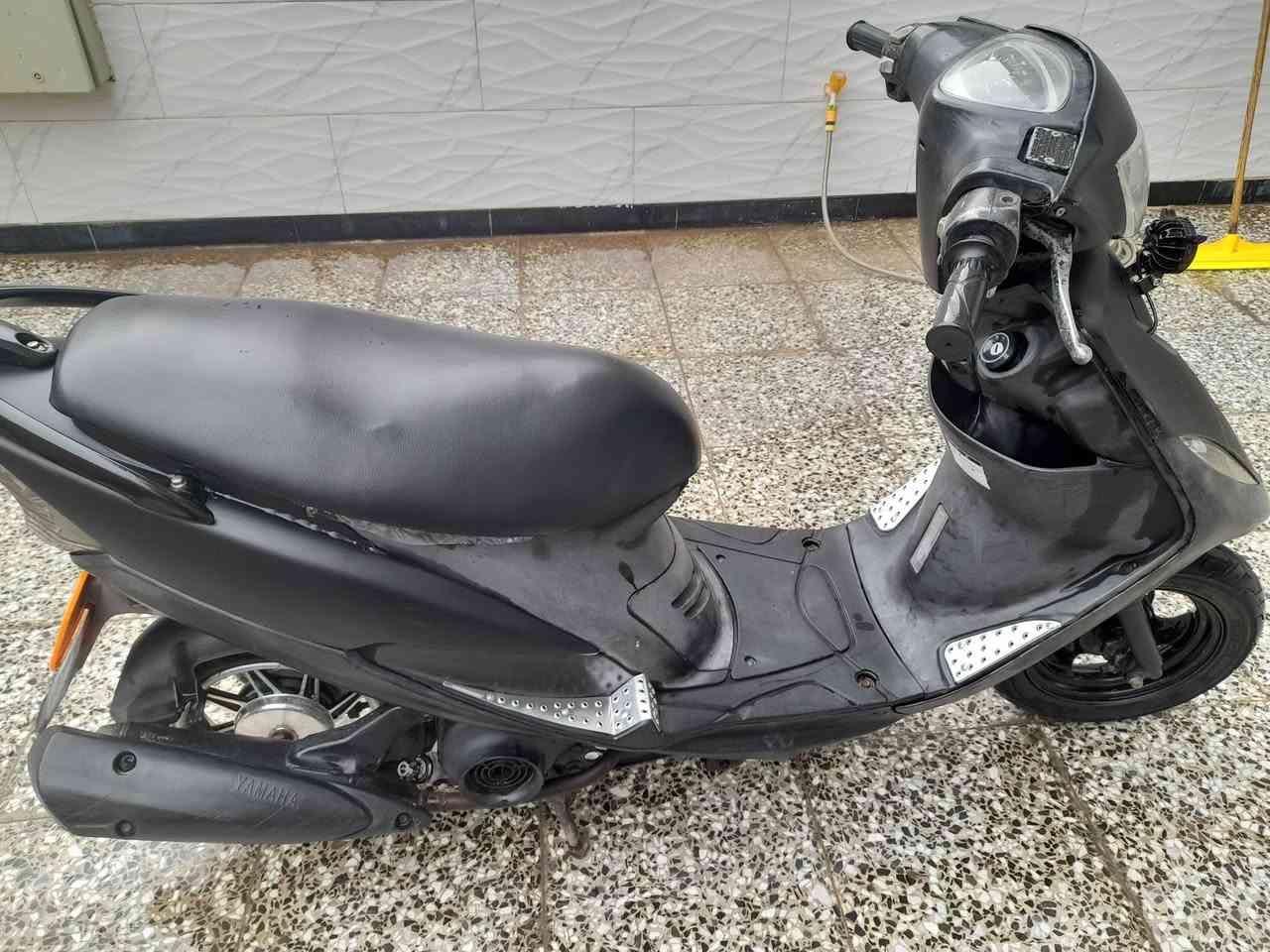 دراجه ماكس عدله بوشه 49 دراجه نضيفه حلوه صوته يخبل بل مشي دراجه ما ناقصه اي شي سعر 750بيه مجال عنوان ميسان دور نفط ما متواجد فيس ***********
