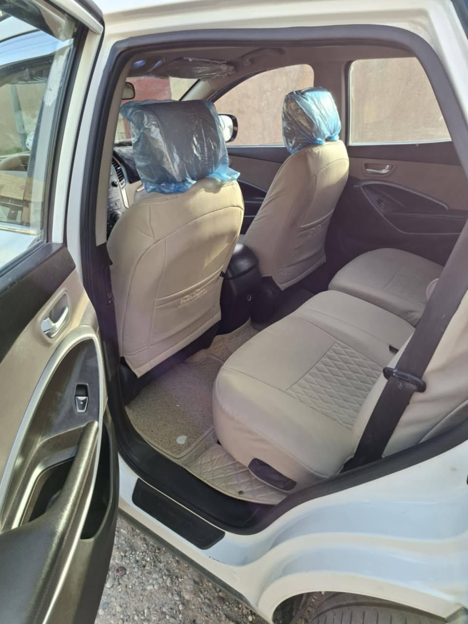 سنتافي موديل ٢٠١٣ خليجي مكفولة كفاله عامه سبعه راكب ثلاث قطع تبريد محرك 2400  رقم صلاح الدين بسمي شرط تحويل سعر  155. مكاني تكريت هاتف ***********
