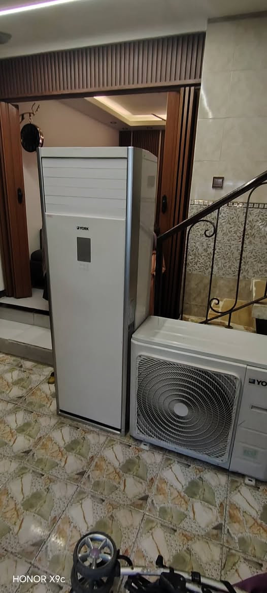 يورك ٣ طن جهاز نظيف كلش مع كامل أغراضه للبيع مكاني البياع ***********
