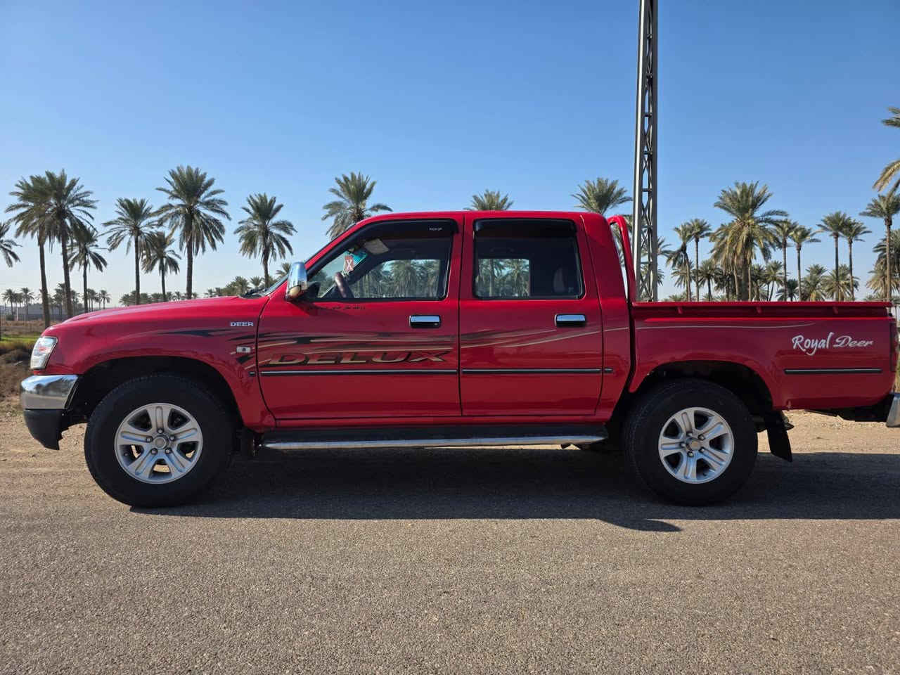 دير موديل 2009مكفوله من الضربه والصبغ سياره حيل حلوه وضع شركه كير محرك خير من الله للاستفسار اتصل ع ***********
