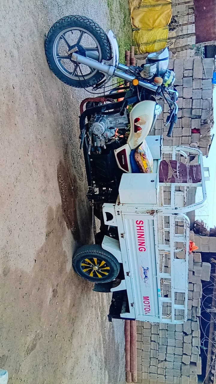 سلام عليكم ستوته للبيع موديل 2020 اوراق اصوليه شرط ترقيم ستوته خير من الله ابلاديه كفالة عامه محرك بلادي ‏‪
‏‪0772 972 5537‬‏
