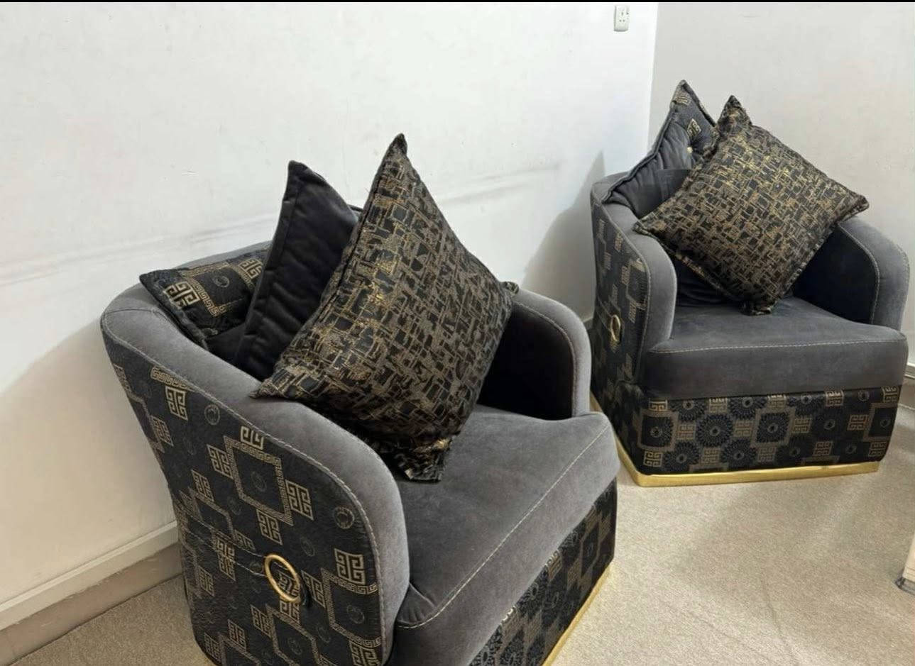 مرحبا اخواني عندي مقعدين تخم تكمة من هوم سنتر ماخذيه دا انبيعه بسبب ضيق المكان جديد لبقية التفاصيل مراسلتنا عالخاص


**إذا كنت صاحب هذا الإعلان وتريد حذفه لأي سبب، رجاءا أرسل رسالة إلى الدعم الفني**