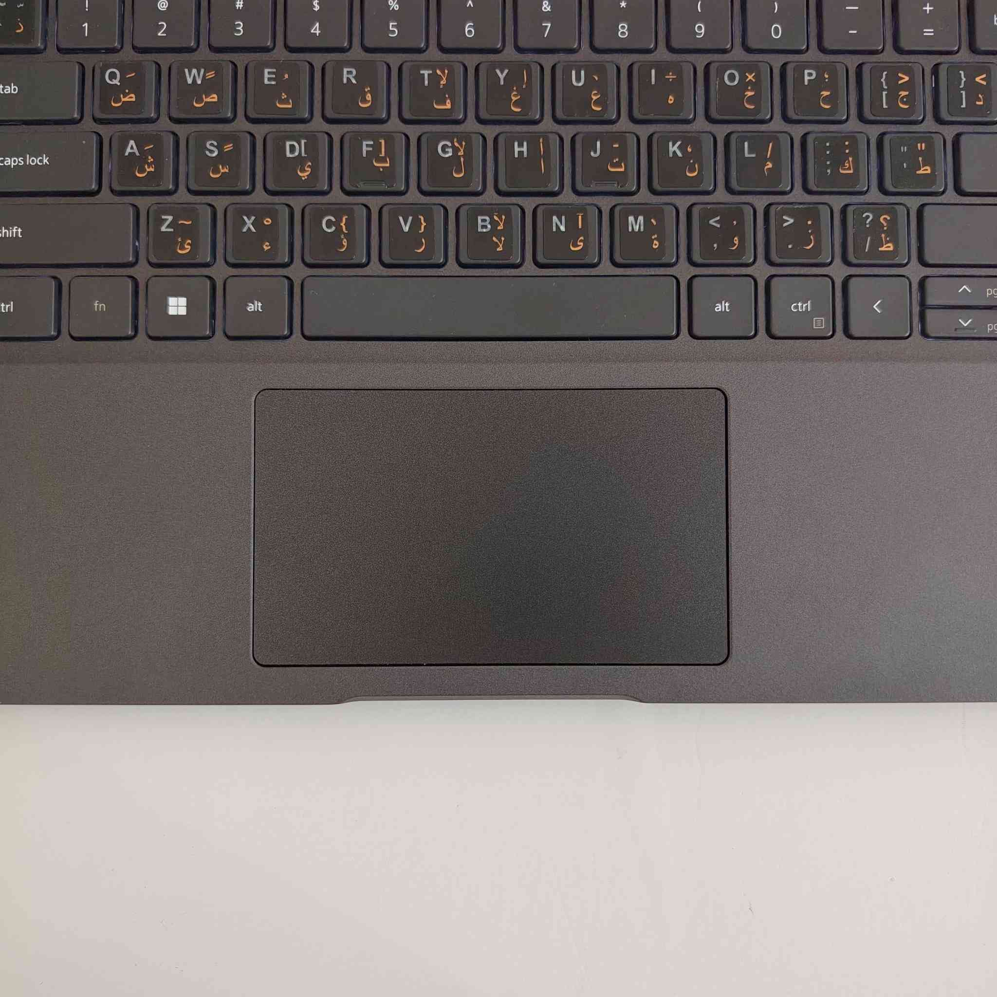 لابتوب Dell Latitude 7420
⚜️ المواصفات:
⚜️ المعالج: كوراي سفن — الجيل 11 — فئة G7
⚜️ الرام: 16 كيكا DDR4
⚜️ الهارد: 256 كيكا SSD M.2 (قابل للتطوير)
⚜️ حجم الشاشة: 14″ — دقّة FHD
⚜️ كرت الشاشة الداخلي: Intel UHD Graphics — 8 كيكا
⚜️ الشاحن: Type-C
⚜️ النظام: متوفر Windows 10 Pro أو Windows 11 Pro حسب رغبة الزبون
⚜️ الكمية: متوفرة كمية
🎁 الهدايا والملحقات:
• حقيبة لابتوب
• شاحن لابتوب
• ماوس
• ماوس باد
• تغليف احترافي (داخل كرتونة)
🛡️ الضمان والخدمات:
• فحص اللابتوب و مقارنة المواصفات و النضافة قبل الاستلام عند المندوب.
• ضمان أسبوع كامل بعد الاستلام.
• تنصيب ويندوز حسب الطلب مع جميع البرامج الأساسية و Office مثبتة.
🚚 التوصيل: شامل التوصيل والملحقات والبرامج إلى جميع محافظات العراق
📞 للحجز أو الاستفسار (متوفر واتساب): *********** – ***********
📌 موقّعنا : بغداد الامين الثانية
💰 السعر: 450,000 دينار عراقي
