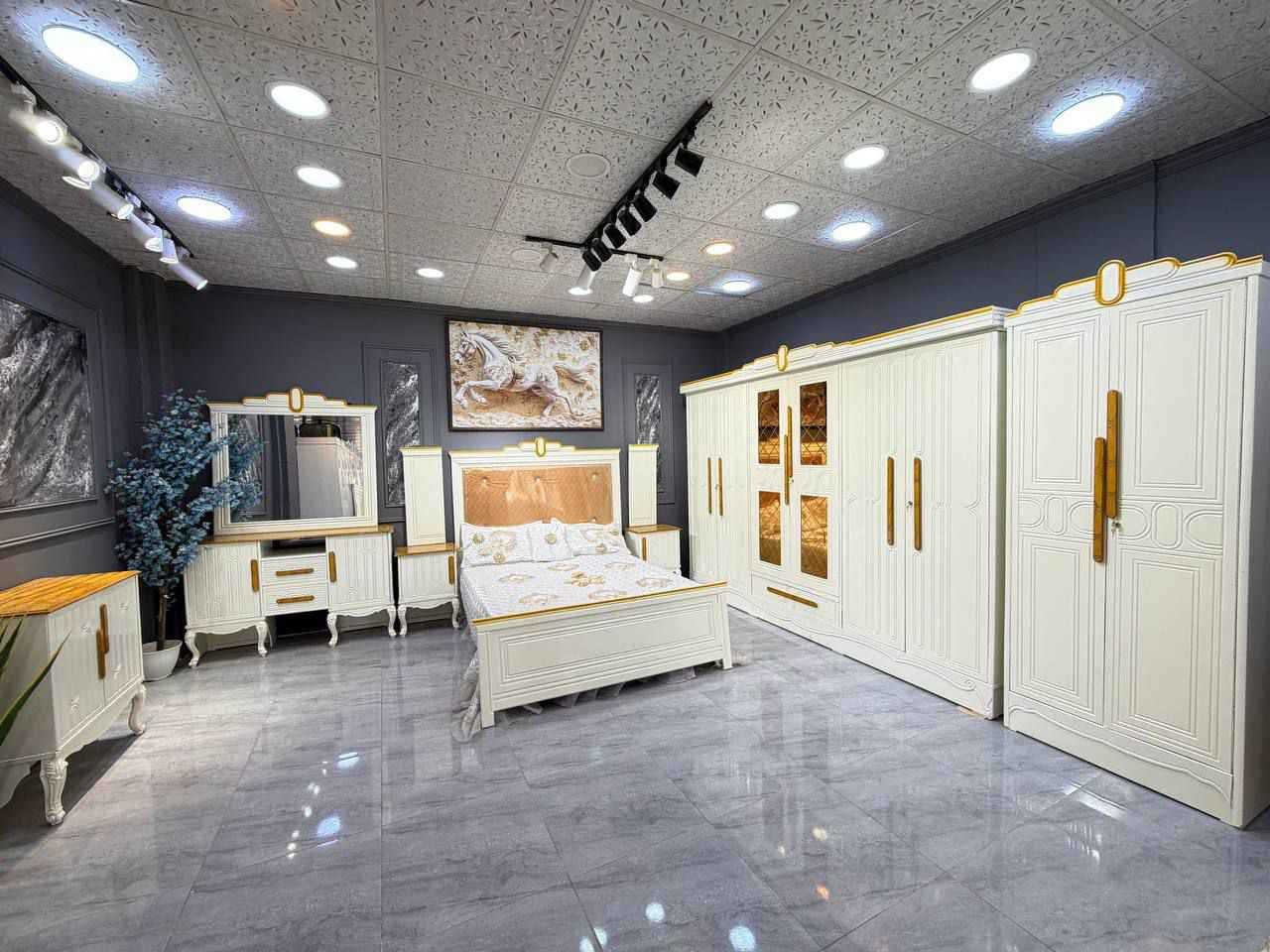 ⚜️تفاصيل الغرفة ....⚜️

صاج خارج ٤ملم ام دي اف 🪭
وداخل صاج ٣ملم 
صبغ مرمري درجة اولى 

عدد القطع  ٧ قطع 😍
1 //جرباية  قياس  ١٦٠ × ٢٠٠ 
//ميز جانبي ايسر قياس ٥٠
2// وميز  جانبي  قياس ٥٠
3// زاوية ارتفاع مترين عرض ٨٠
4// وميز بلازمه  
5//وميز مراية ارتفاع مترين عرض ١٢٠
6// وكنتور ٦ باب  ارتفاع مترين و١٥ طول ٣ متر و١٥

السعر 975 الف 

(توصيل مجاني مركز بغداد )
التوصيل يشمل الشد مجاني 🔥
(اطراف ٥٠)
باقي المحافضات حسب البعد بغداد, العراق


**إذا كنت صاحب هذا الإعلان وتريد حذفه لأي سبب، رجاءا أرسل رسالة إلى الدعم الفني**
