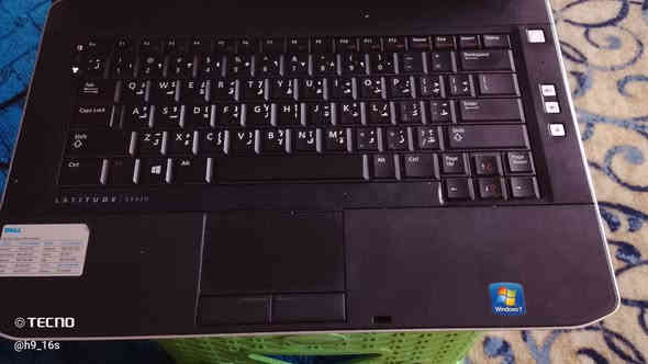 السلام عليكم 
لابتوب DEEL للبيع نظيف استعمال قليل للدراسة و للالعاب المتوسطة 
مواصفات شاشة حجم 14
ذاكرة 256ssd
رام 4 ويطور يصير 8
معالج cori5
نظام ويندوز ١٠ و تكدر تحدث ١١
لابتوب نظيف وشغال عل فحص استخدمة بس دراسة 
السعر ١٣٠ الف وبي مجال الطيبين مكاني النجف
للتواصل موجود خاص 
رقم الهاتف/ ***********
