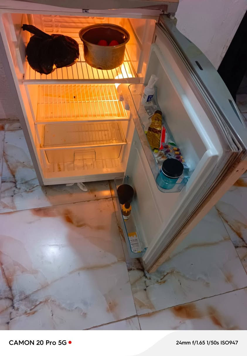 ثلاجه للبيع شرط شغل 150 سعرهااا


**إذا كنت صاحب هذا الإعلان وتريد حذفه لأي سبب، رجاءا أرسل رسالة إلى الدعم الفني**