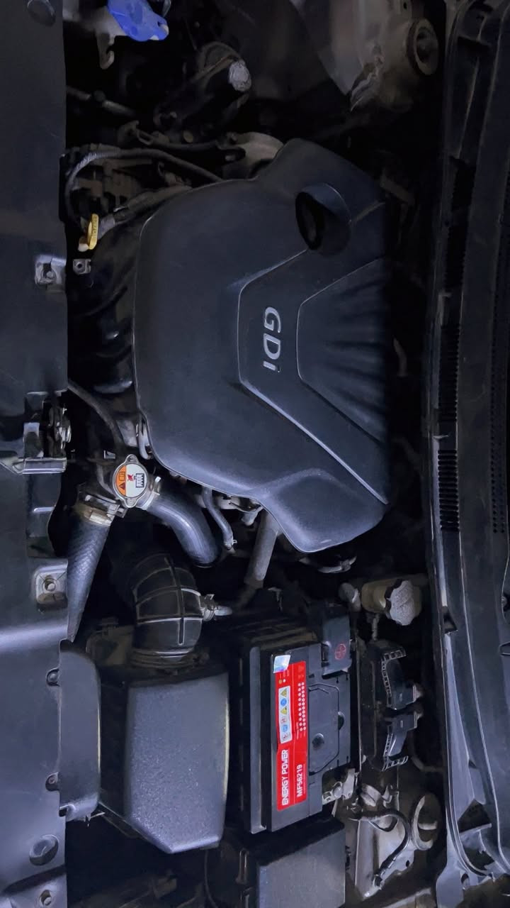 السلام عليكم اكسنت 2014 للبيع وارد امريكي حادثخ جاملغ خلفي فقط وبيهه باب كلير وجنطه صبغ كير محرك ممكفولات محرك 1600gdi مواصفات شاشه كامره تحكمات مثبت سرعه العنوان البلديات السعر 85 لاستفسار ***********
