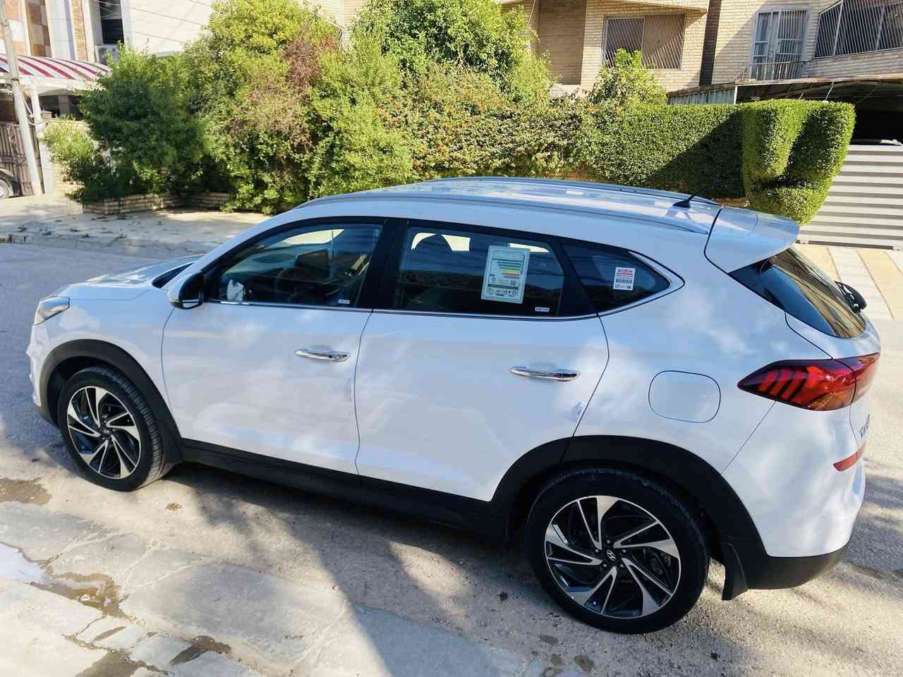 🚘 هيونداي توسان 2020 خليجي – فول مواصفات

🔹 رقم أربيل – باسمي مباشرة
🔹 مكفولة
🔹 فحص وسنوية جديد
🔹 سيارة نظيفة جداً (هزة)

⚙️ المواصفات:
✔️ محرك 2000 سي سي
✔️ بصمة تشغيل + أبواب
✔️ كشنات أمامية كهرباء
✔️ حساسات أمامية وخلفية
✔️ شاشة كبيرة + كاميرا 360
✔️ شاحن موبايل وايرلس
✔️ LED حاجب
✔️ ويل كبير
✔️ قطعتين تبريد
✔️ مراية شفط
✔️ هندبريك يدوي

📍 الموقع: بغداد – الكرخ
💰 السعر: 197 ورقة وقابل للتفاوض للجادين فقط

📞 للاستفسار: ***********
