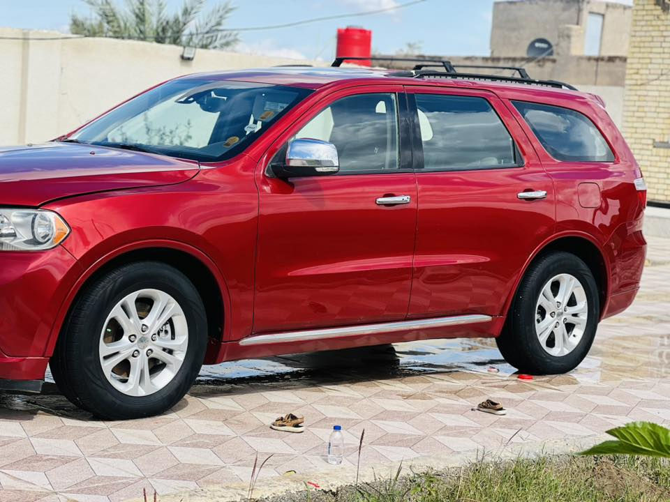 يا الله 
دورنكو 2011معلايه 2012واراد أمريكي رقم بصره تحويل بيه جاملغ امبدل فول مواصفات 8سلندر فتحه شاشه إيباد جنطه كهربائيه ويل كروم منضومه زنون يدات نيكل بصمه بيه منضومه غاز سياره جاهز للخير والاستفسار ع هذه الرقم *********** مكاني ناصريه السعر 142
