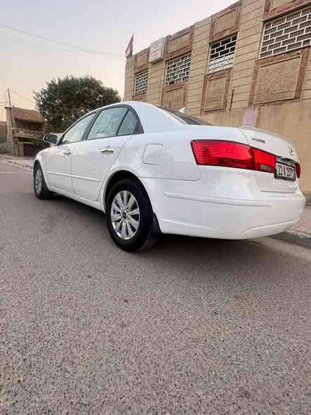 السلام عليكم سوناتا 2010
وارد أمريكي 🇺🇸 كلين 
مكفوله من ضربه وصبغ وتبديل 
مواصفات سيارة 🚘 
1شاسه كابرب بلي 
2كامرة دوارة 
3 مكينه2400دوش
4 نضام نزلاق اي بي اس
5 ويل كروم 
6 تبريد 🧊 ثلج 
7 مكينه وكير على وضع شركه
8تخم تاير جديد
9 سيارة مشدودة منضومت غاز 
10 يدات كروم
سيارة احلى من صور بل عافيه على لي ياخذها 
ارقام وسنويه جدد 
تريد وكاله تريد تحويل 
السعر 140 بيها مجال جدا جدا بسيط 
مكان سيارة بغداد الزعفرانيه 
متواجد رقم فقط ***********
