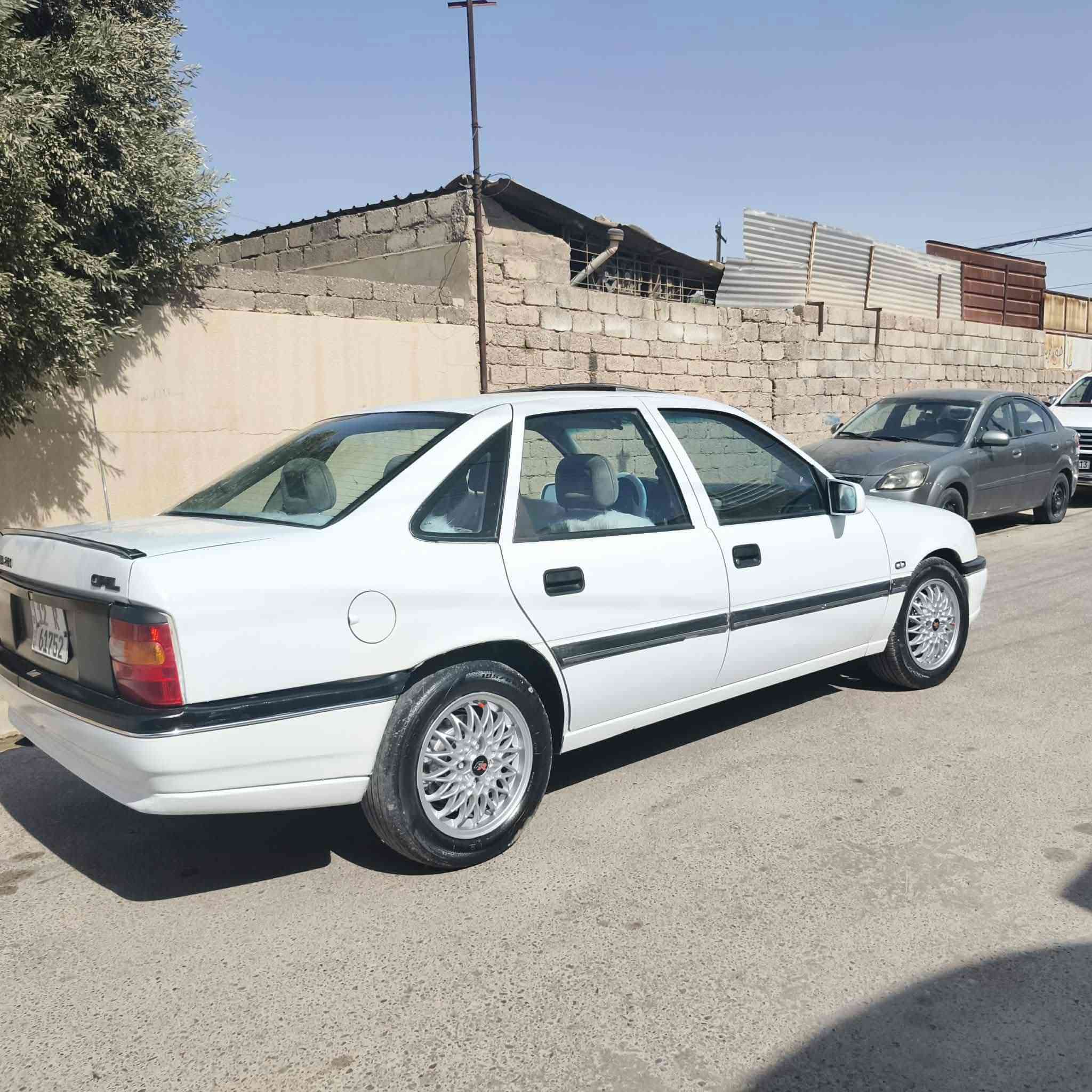 السلام عليكم
اوبل فكتره حجم 20 موديل 91 سياره توماتيك تبريد بس يعوزو غاز رقم ألماني سنويه عضم كابون بانزين سياره بله ضرر صبغ دوائر دوسات السعر 50 وبيها مجال *********** ***********
